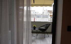 Luxury Suites With Jacuzzi By Sea&Thecity